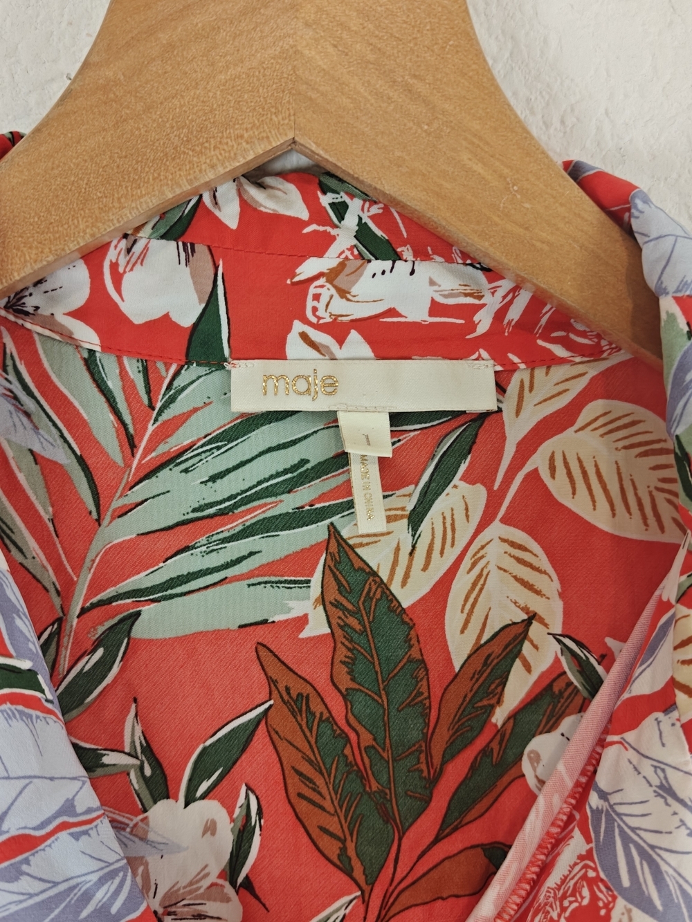 Maje Tropical Floral Viscose Button-Up Blouse Size 1/S NWOT Parisian Chic - Picture 9 of 16